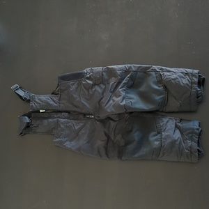 Circo 3t black snow pants/ snow bibs